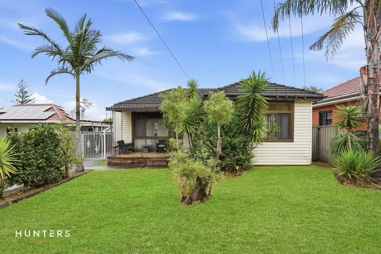 6 Edna Avenue
