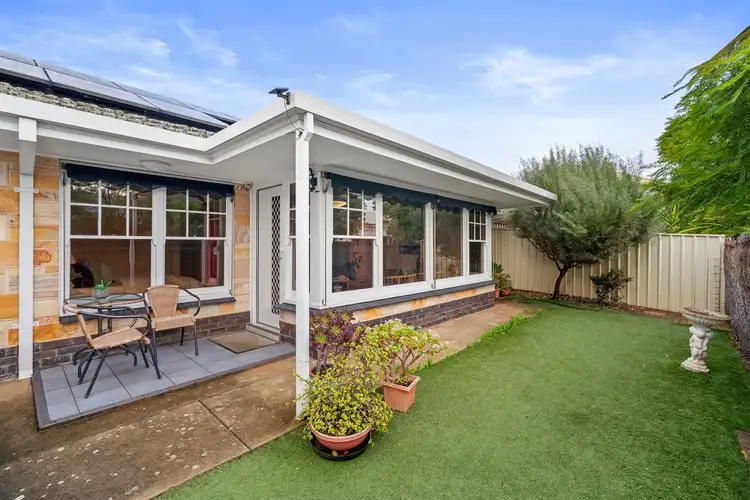 2/32 Pier Street
