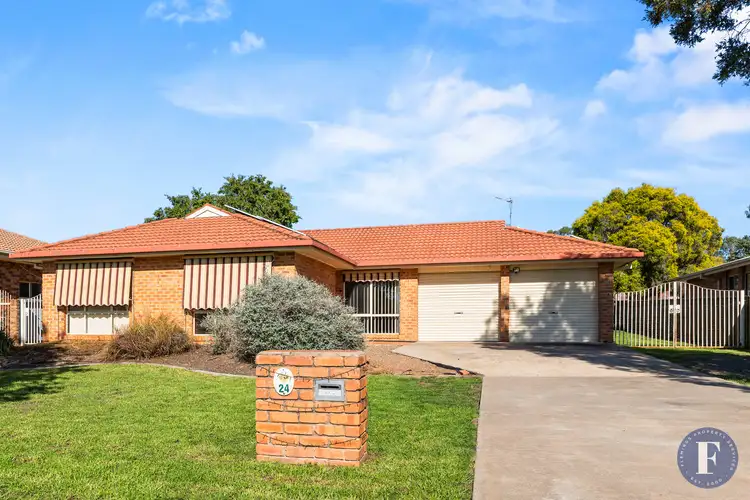 24 Crowe Place