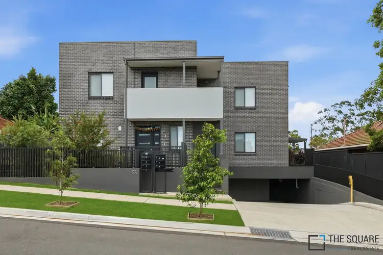 2/3a Stapleton Street