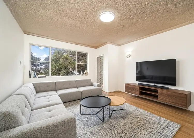 10/12-14 Elizabeth Place