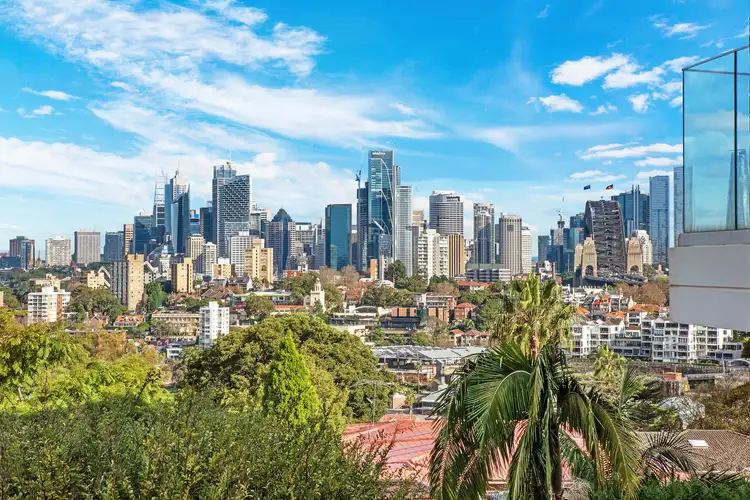 2/10 Raymond Road