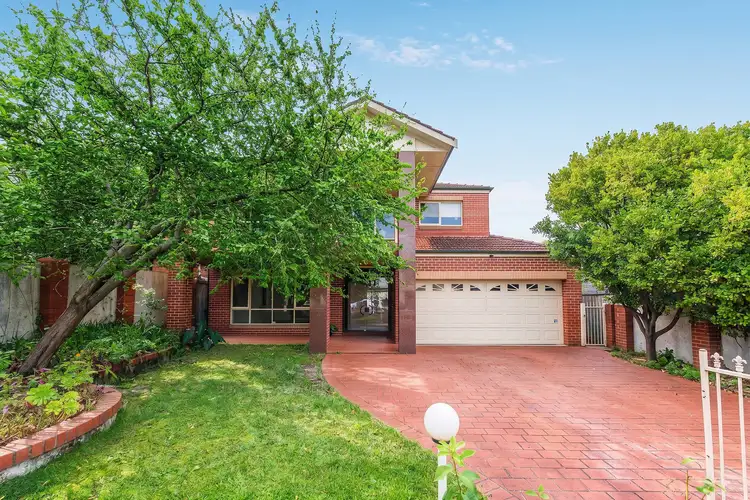 32 Havilah Street