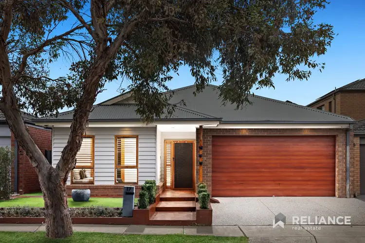 17 Cloverdale Road