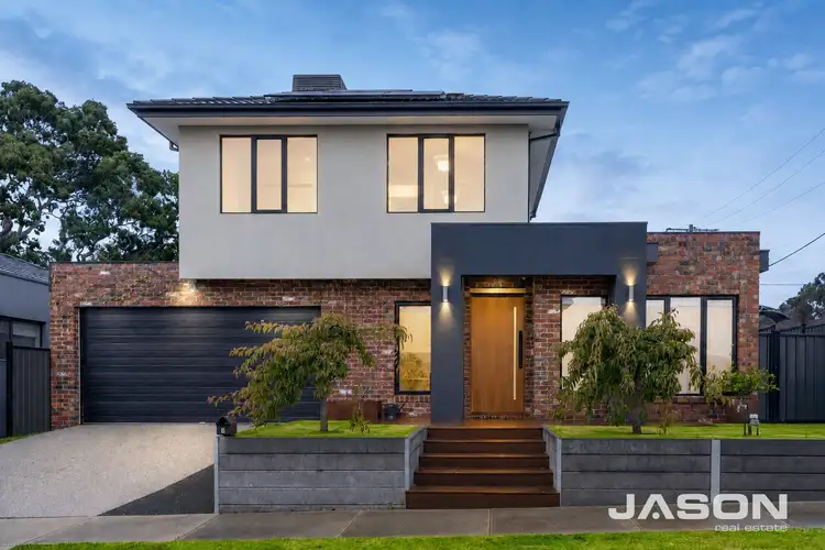 2 Crestwood Road