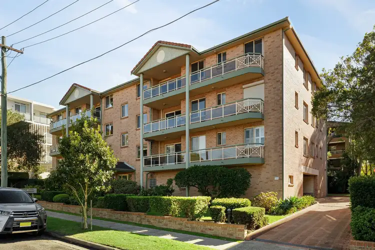 14/2-6 Selmon Street