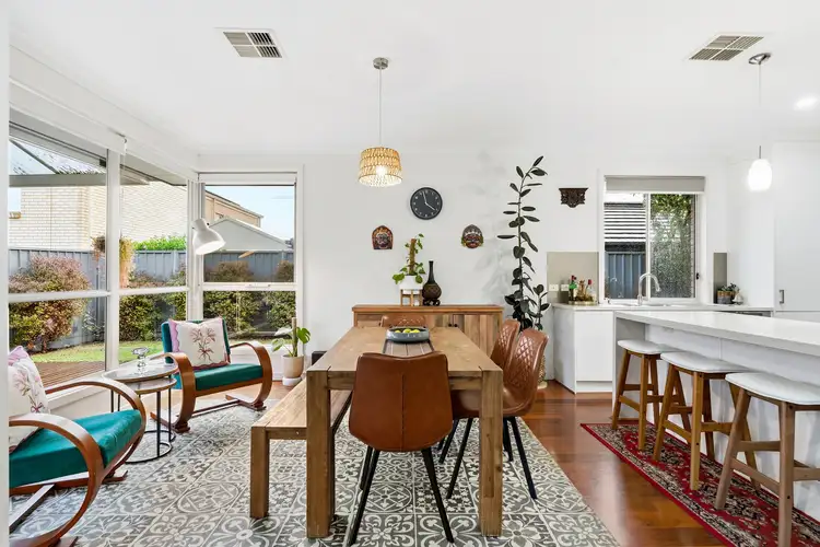 9 Rogerson Circuit