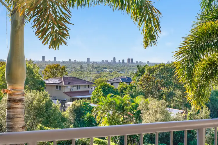 33 Highbridge Rise
