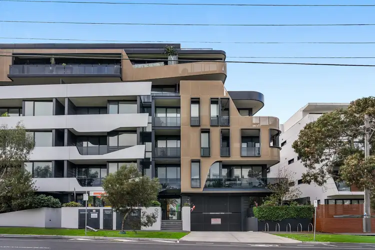 111/1050 Mt Alexander Road
