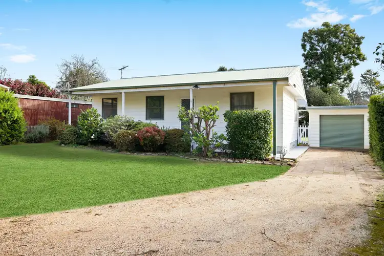 76 Old Hume Highway