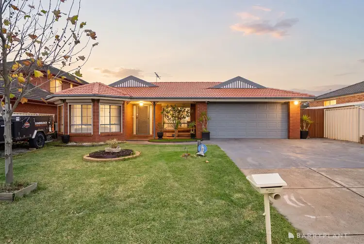 60 Darlingsford Boulevarde