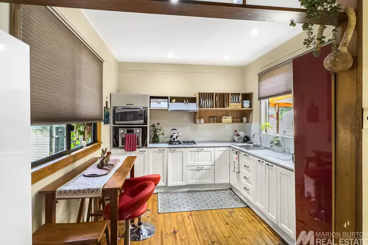 11 Triodia Court