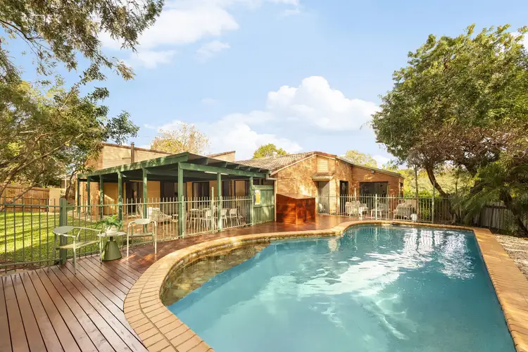 8 Marlock Street