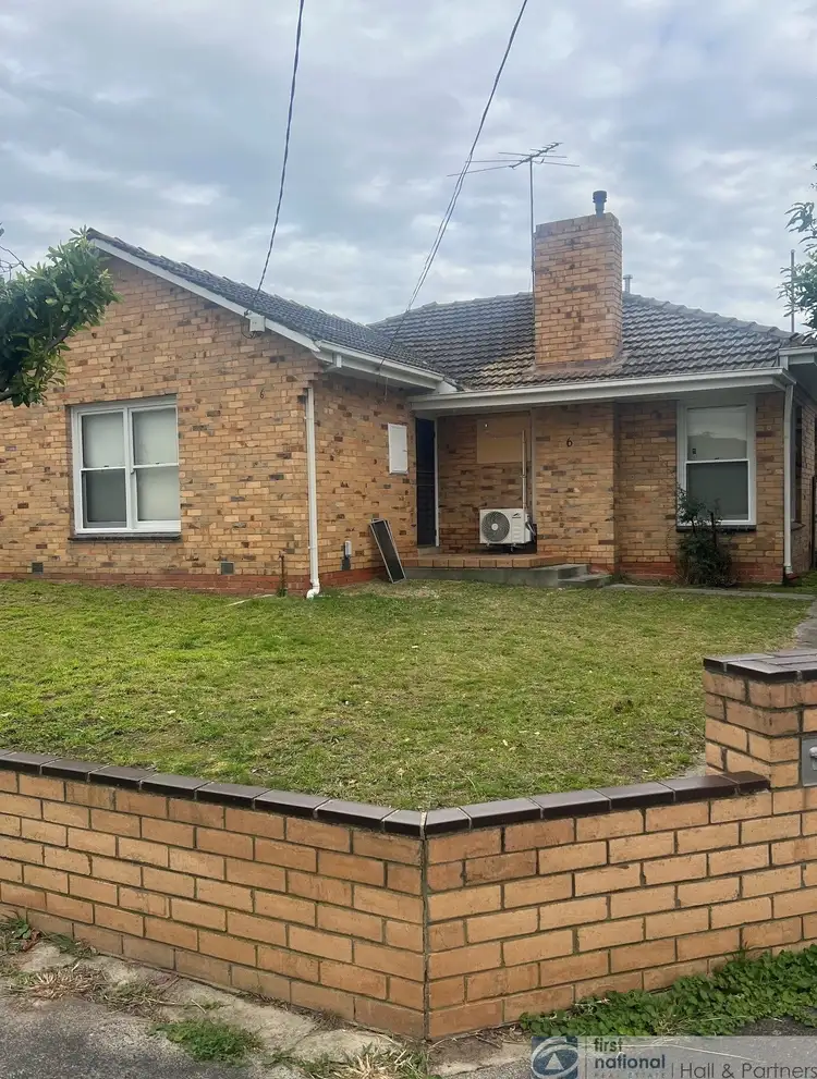 6 Woodlee Street
