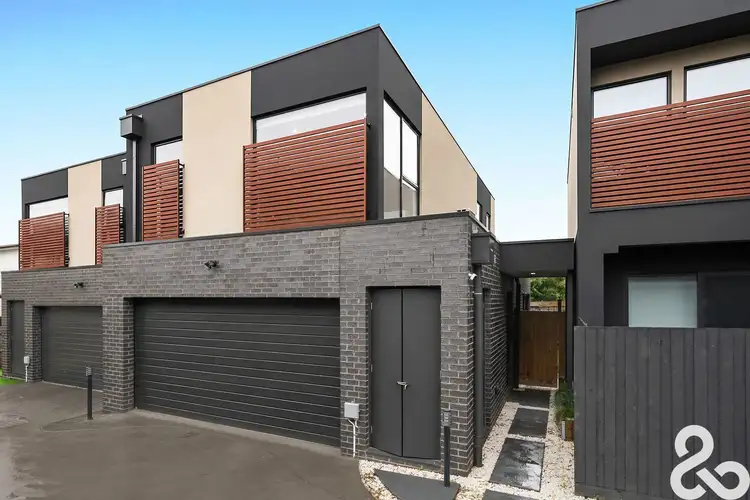 5/7 Cypress Street