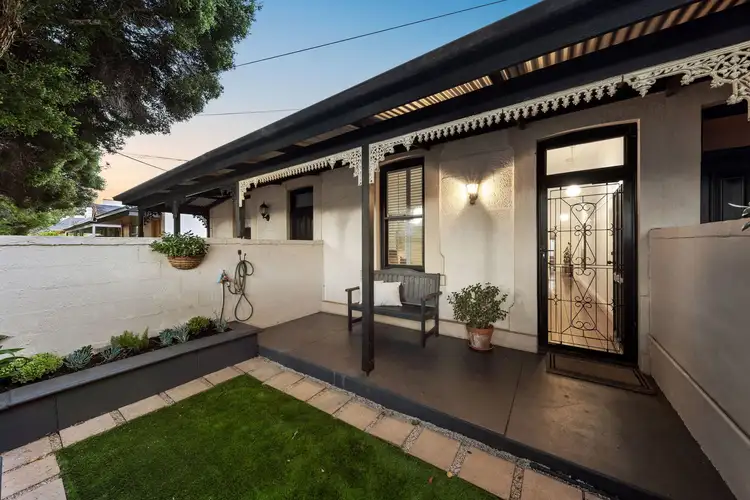 17 Porter Street