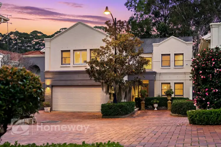 10 St Simon Place