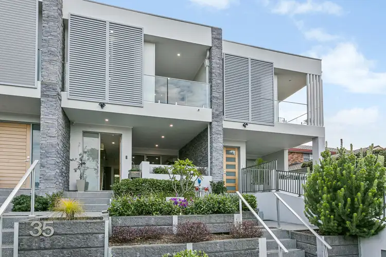 2/35 Morrison Avenue