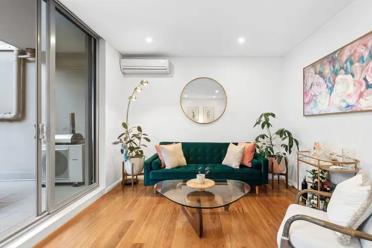 8/149-161 O'Riordan Street