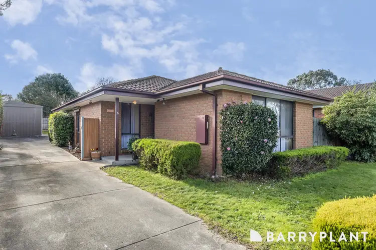5 Bowen Court