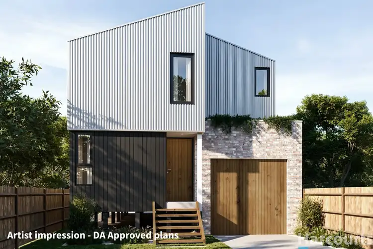11 McMichael Street