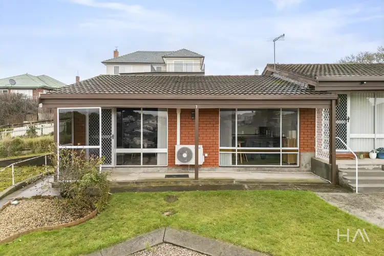 7/92a Talbot Road