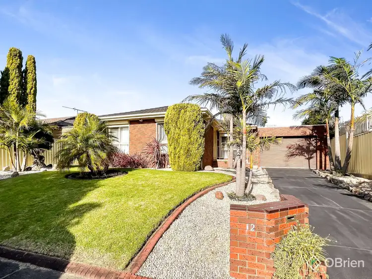 12 Eddington Place