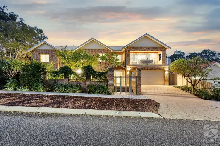 22 Sabina Street