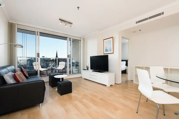 803/1 Kings Cross Road