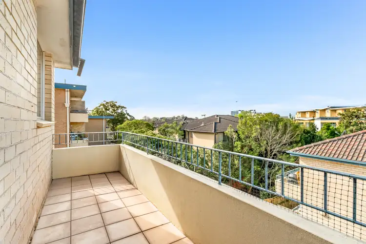 23/14 Mooramba Road