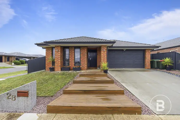 28 Dairymans Way