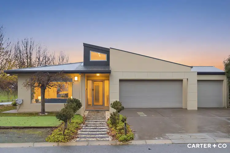 30 Rosanna Street