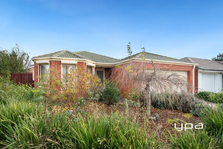 12 Pepper Close