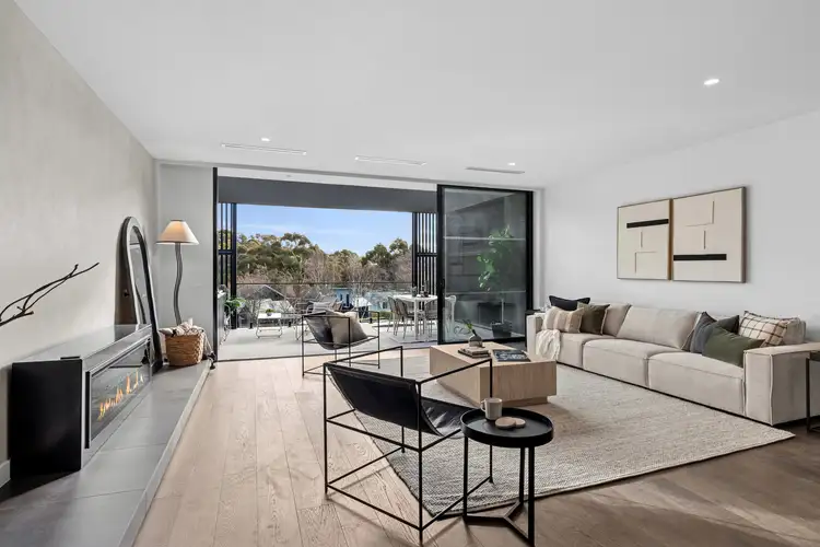 2/25 King Street