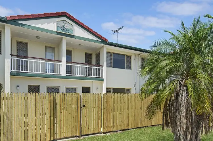 2/34 Ross River Road