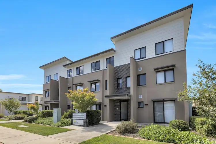 3/3 Billabong Street