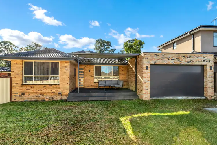 4/5 Reark Avenue