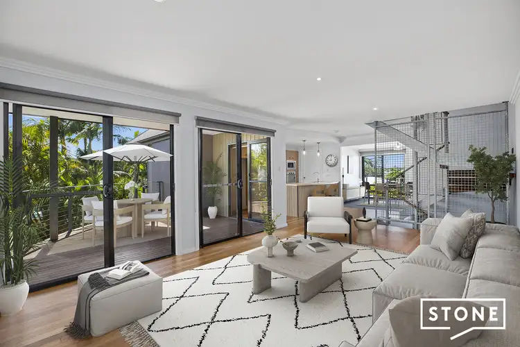 2/80 Hood Street