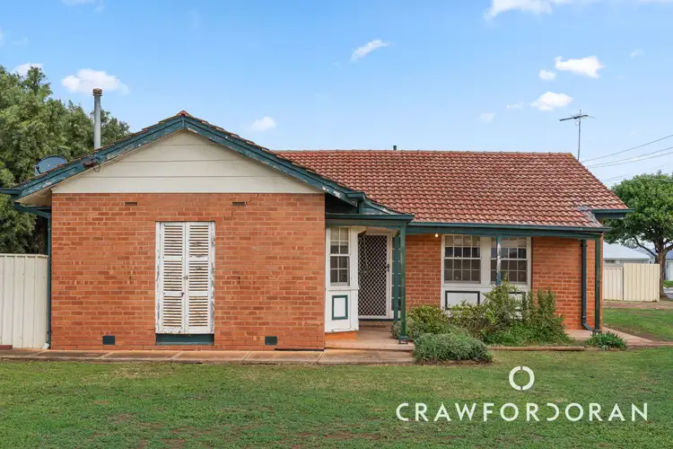 24 Crafter Street