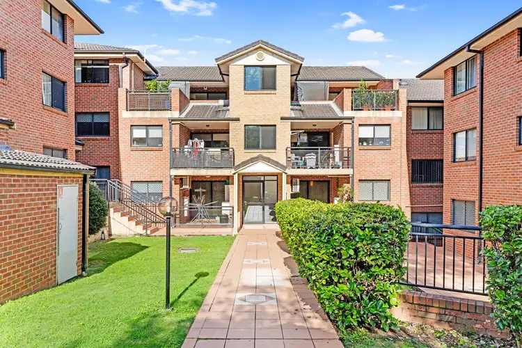 15/2 Mulla Road
