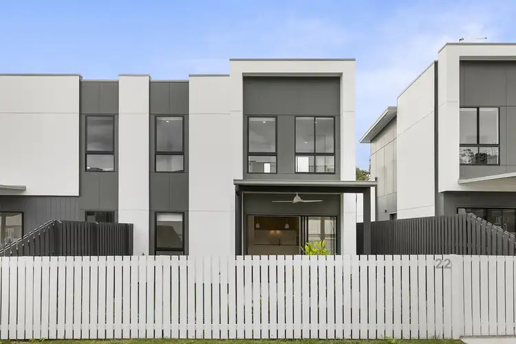 22/20 Margaret Court, Kenmore QLD 4069