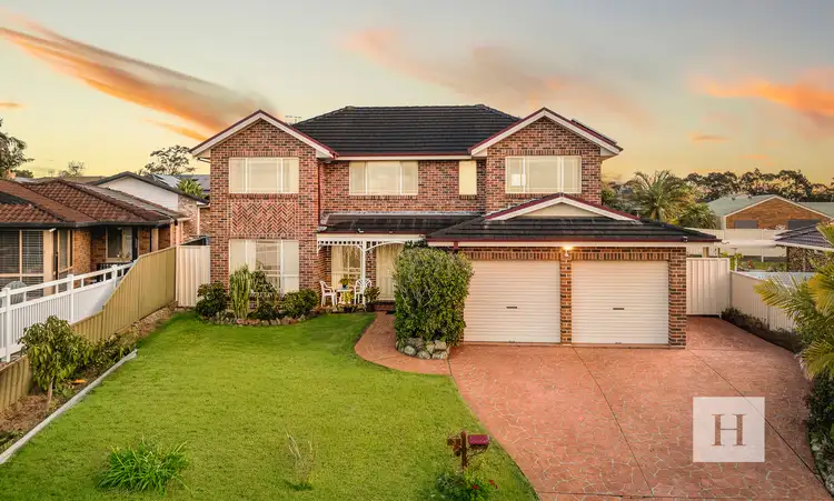 3 Woodside Court