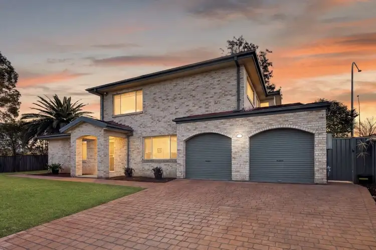 11 Dormer Grove