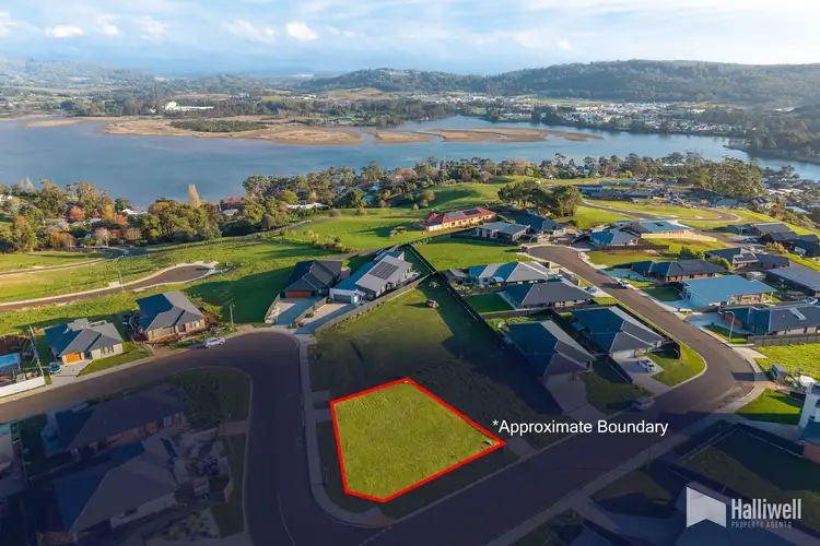 2 Anthon Court