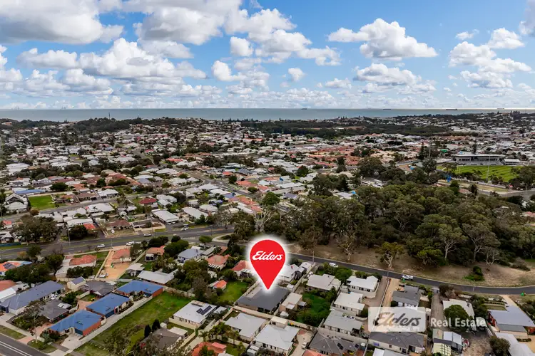 29a Steere Crescent