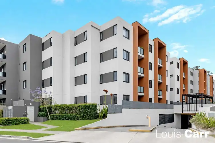 3/5 Adonis Avenue
