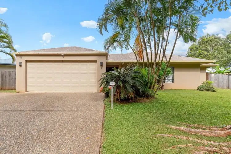 11 Mallicoola Crescent
