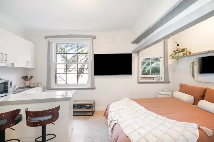 10/40A Bayswater Road