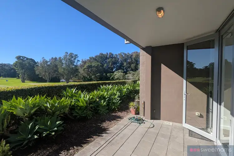 32/2A Campbell Parade