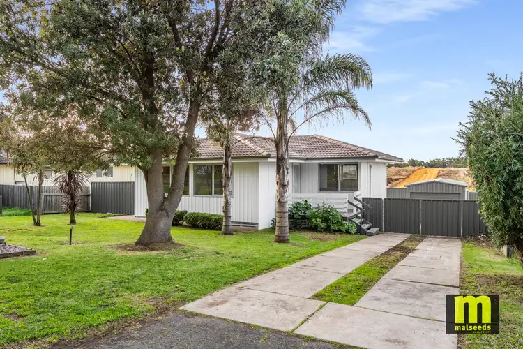 8 Manda Street
